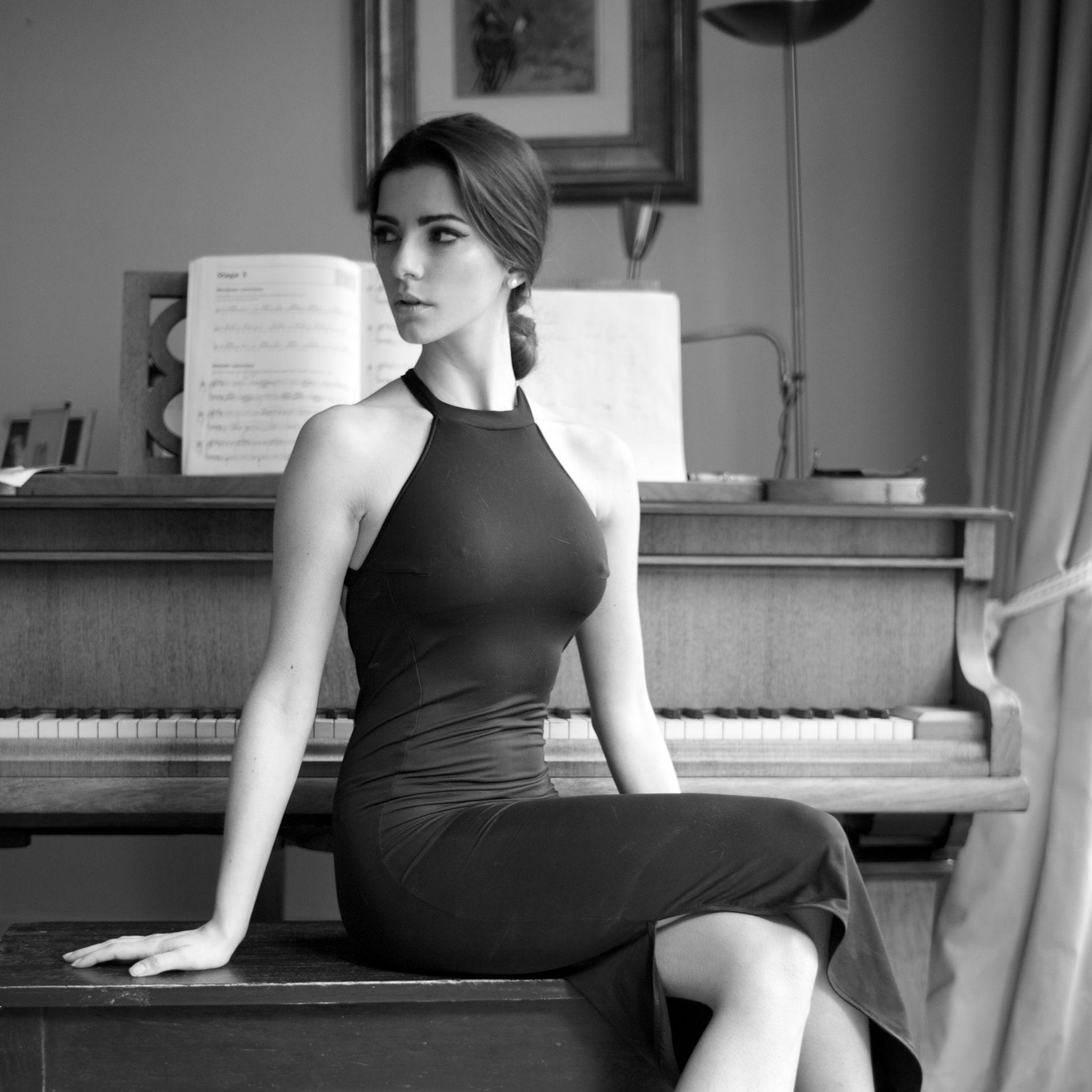 EyeToffee's profile picture. 