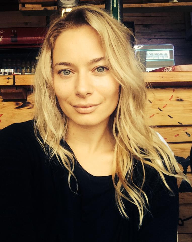 HarriettAlvar17's profile picture. 