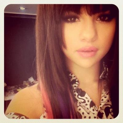 Selena here! #single