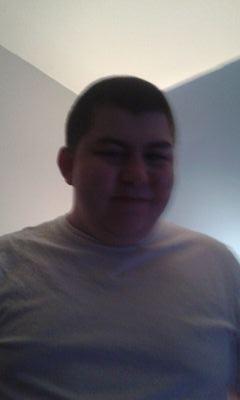 hey I am james watson , I am from Liverpool and I got 1 sister name Katie she my best sister in the world if you want to follow her @katiew9621
