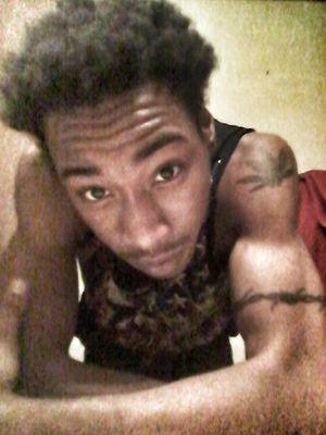C.E.O of Grindin ent.
Owner of WilliamXbrand..