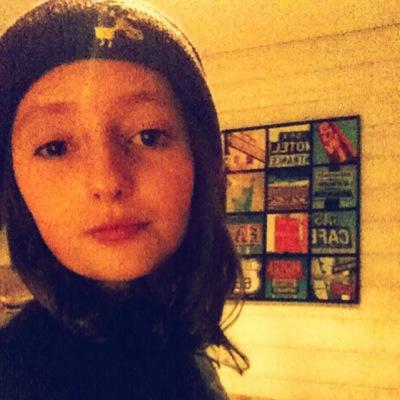ZaranekClara Profile Picture