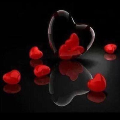 وكّل حاجه تسعد هالقلبُ انا لقيتها فيكّ...❤️❤️