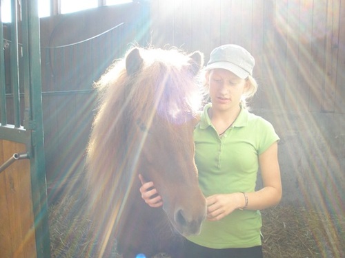 MeniFipsi's profile picture. 