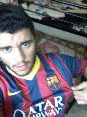 Daher Ismael, 
18 ans 3 
Abidjan 


Visca Barra 3