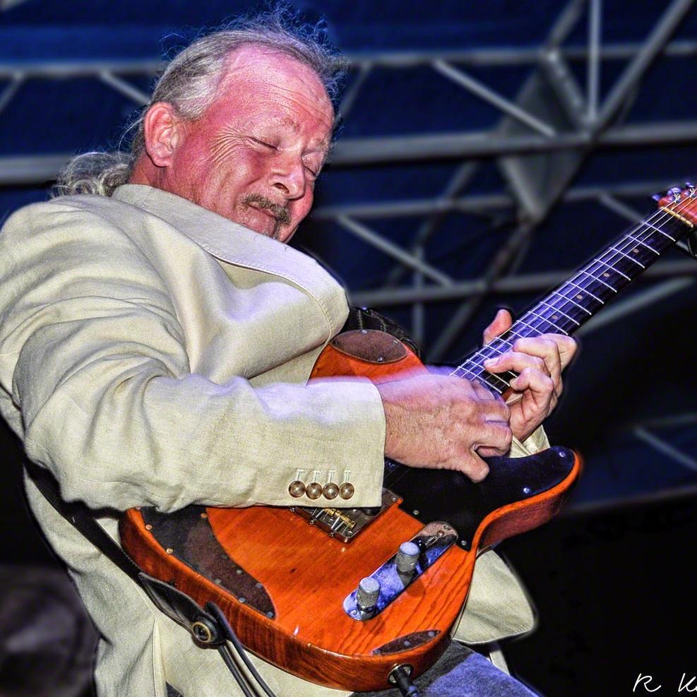 Smokin hot blues!!