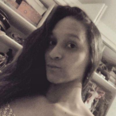 Insta : @_opsscarol
Facebook: Carol Santos