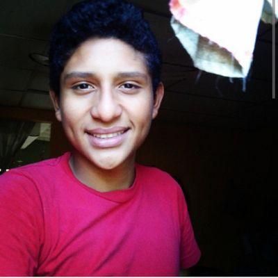 Instagram: LuisLaraG