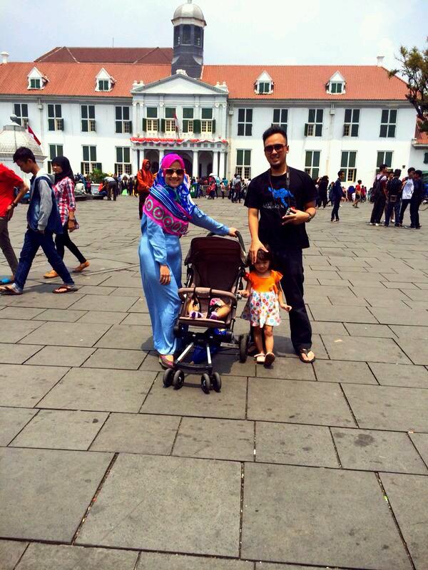 FelaniIqbal's profile picture. 