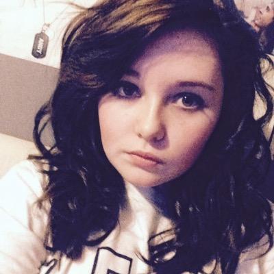 my new twitter @amy__jayy bc she just followed u