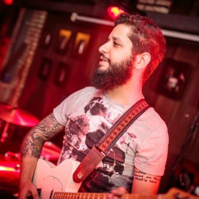 vitorfavila's profile picture. @valv.oficial / Music / IT