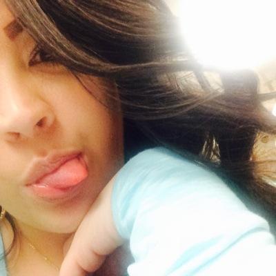 LoveMsYvo's profile picture. ✨No one can take away your pain so dont let anyone take away your happiness..✨