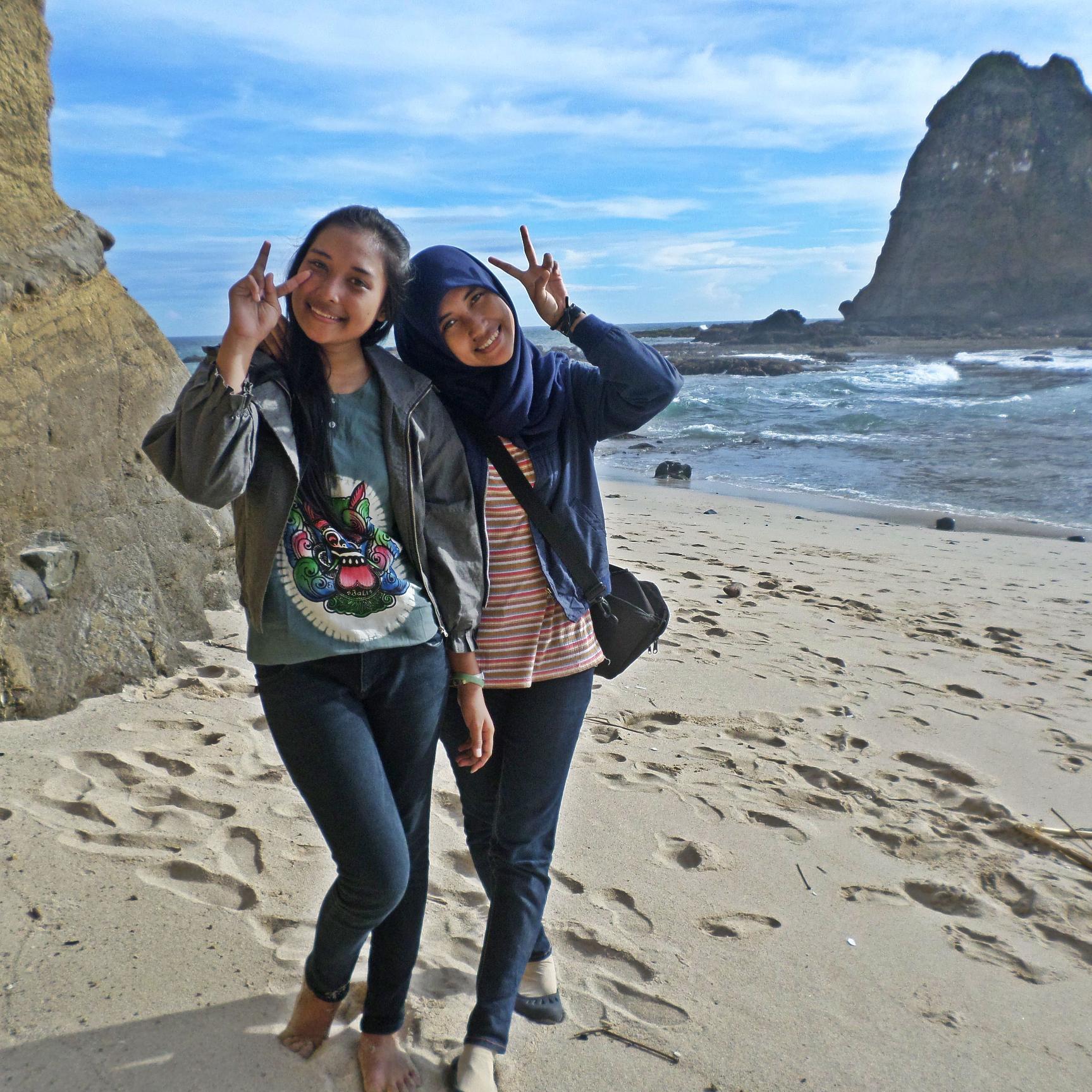 IntanDiatmadja's profile picture. Allah SWT - Nabi Muhammad SAW | MARINE BIOLOGY ITS'13 | Sanguinis-melankolis