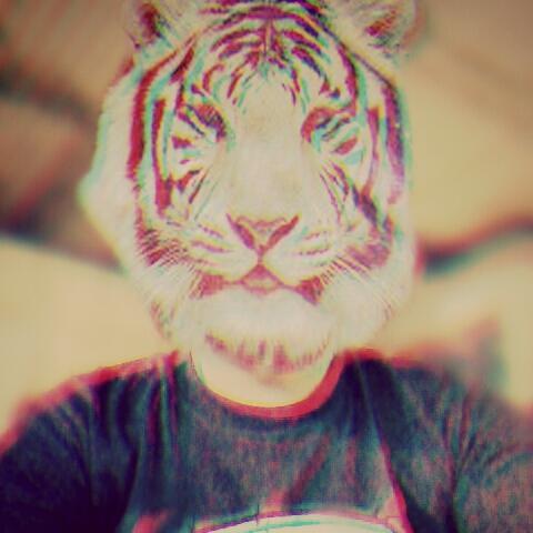 26Keviinperez's profile picture. Dios no quiere algo de ti.. El simplemente te quiere a ti..☆Sigume y te sigo...☆