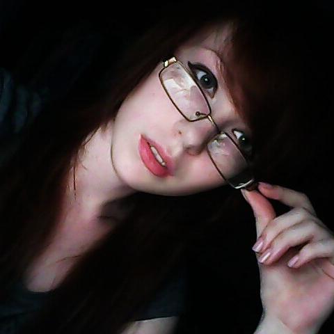 grayfatcat's profile picture. Geek, ficwriter.