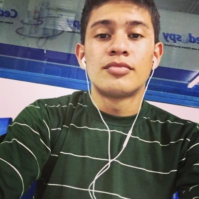 Brazil - Manaus Am , 17 anos , amo futebol , Disposto a ter novas amizades , So chamar ☺️ whats :: 99422-4109 
segue ai sigo de volta 
#enós