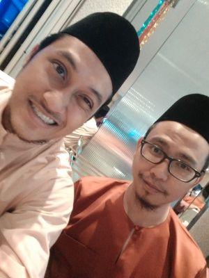 Arol | 23 | UiTM | bach.InAccountancy | the only son | complecated | BatuPahat | instagram : PAKDE_PREBET