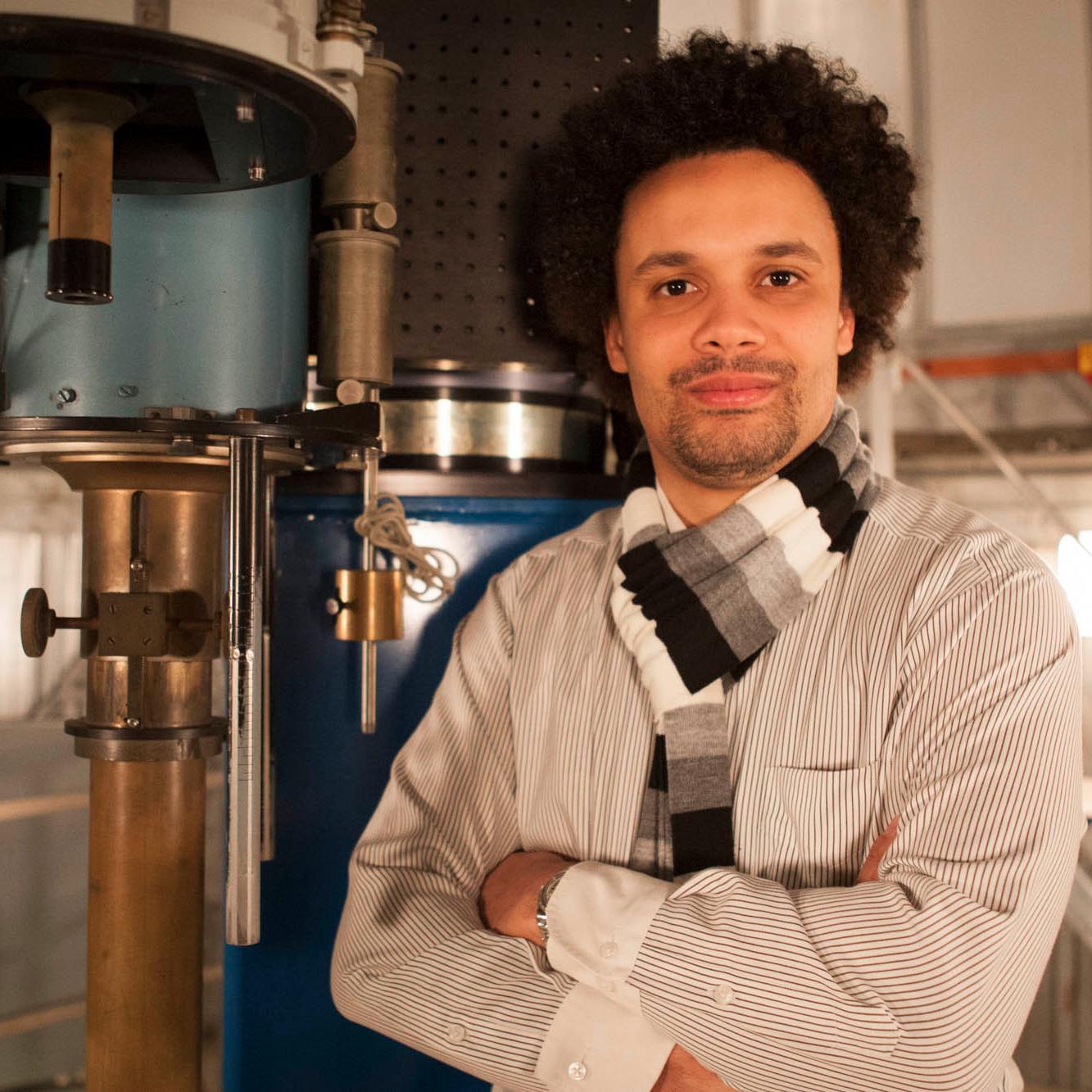 Earth citizen from Mozambique. PhD Astrophysics - Data Scientist @klm. Views my own. He/him
