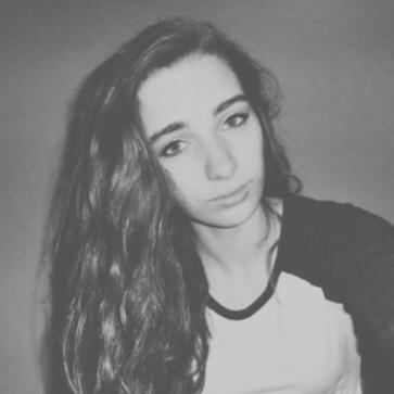 •I'm heartbroken and falling apart•