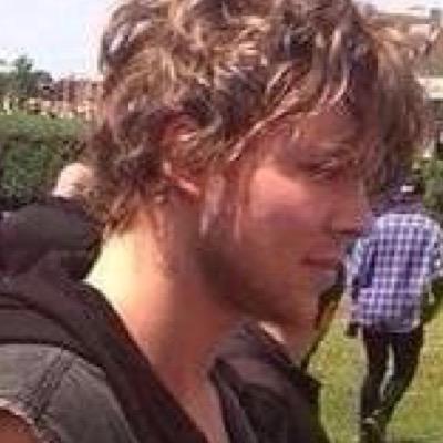 hi cutie, go follow @deepthroatmuke and ask for a follow back