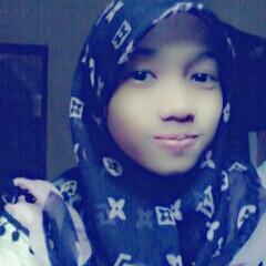 AlinzaAz's profile picture. 