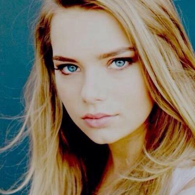 Im Tessa @bcdgcy is the most amazing guy ever, babies, Zoey and Adam. / I'm back with my prince @Hcppylittlcpcll I love you Louis William Tomlinson ❤️