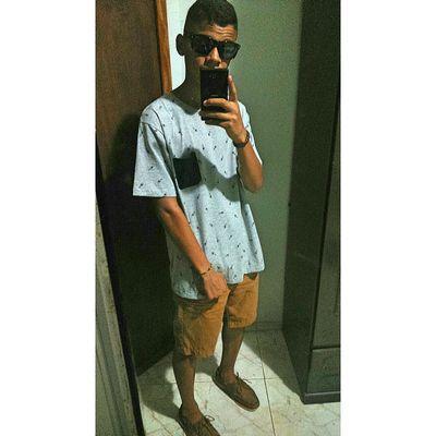 A amizade desenvolve a felicidade e reduz o sofrimento, duplicando a nossa alegria e dividindo a nossa dor

✌