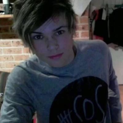 free follow from @FiveSauseAF // IFB JUST