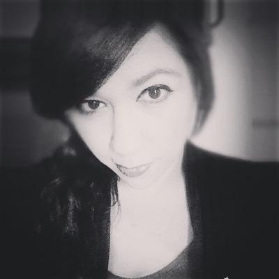 El Amor .... tormenta de mi pensamiento, debilidad de mi ser, fortaleza de mi fe, fragilidad de mi corazón ...