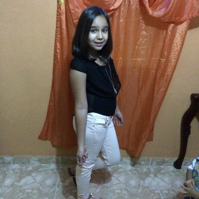 Cuando Tu Me Bea En La Calle Note Paniique No Te Paniique Akii Hay Yerba Akii Hay PeriicoO :* :)