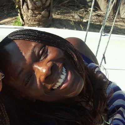 7abe9cb8d7d748b's profile picture. 