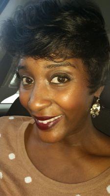 Phenomenal Woman, that's me..xo
*Fancy Face *