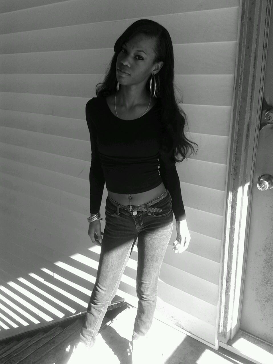 Pretty & Paid♥| Follow Me Thoo !