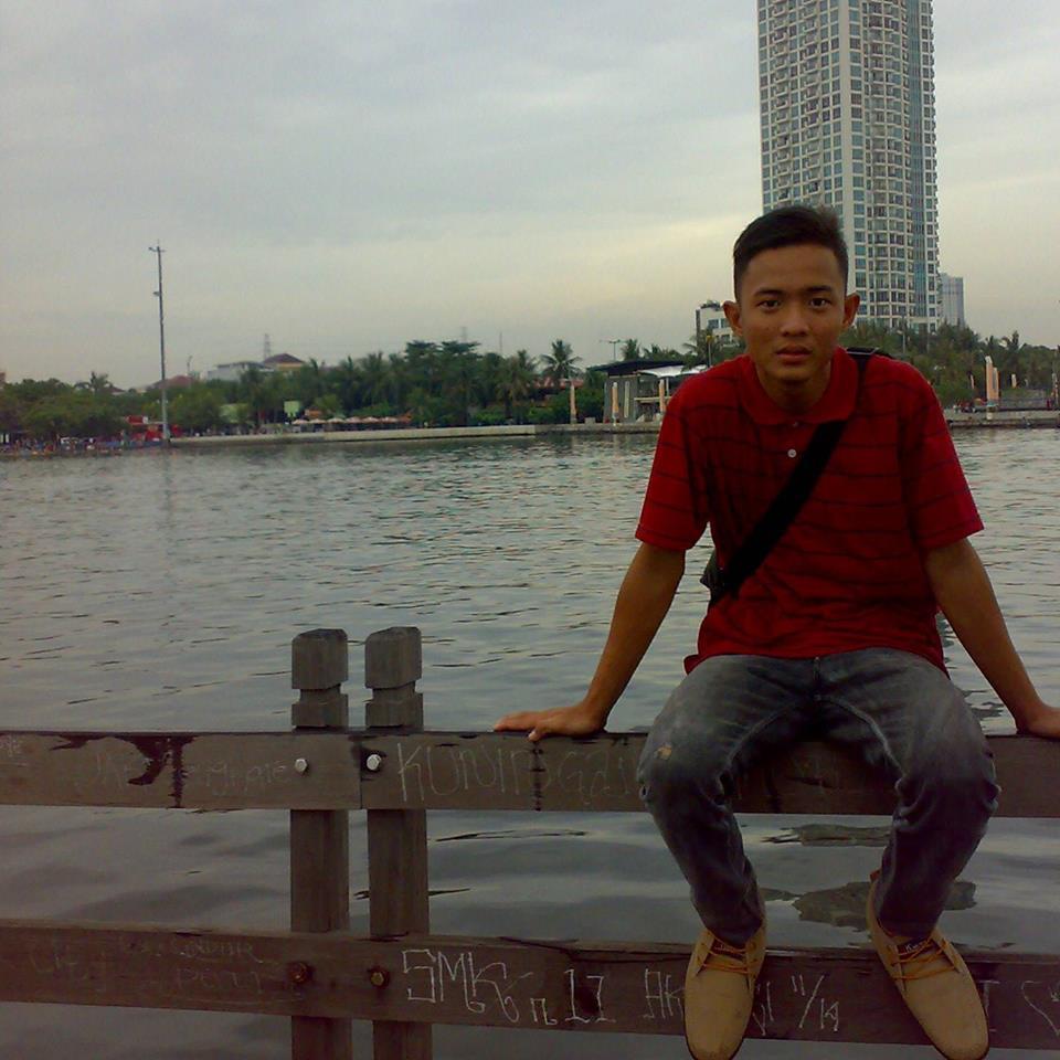 Lahir, 10-Februari-1999,in indralaya. ''ONLY ONE TO FOREVER'' 11-12-13''