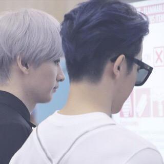 交換、お譲りできるグッズ等はお気に入りをご覧ください。主にSUPER JUNIOR ドンヘ、ウニョク関連を探しております^ - ^ 無言フォローお許し下さいㅜ