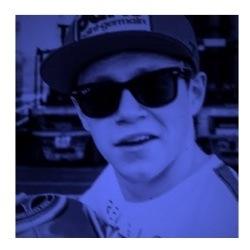 youtubenjh's profile picture. saved @kinkittenjh pls follow back on there