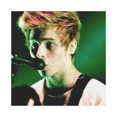 @masturbaecalum follow her and ask for follow back xx