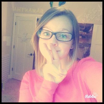 CMS Clare:partner in crimeAubri:to kool 4 u✊Makayla: duh homie. Bet you can't find out the enemy~ \\single\\