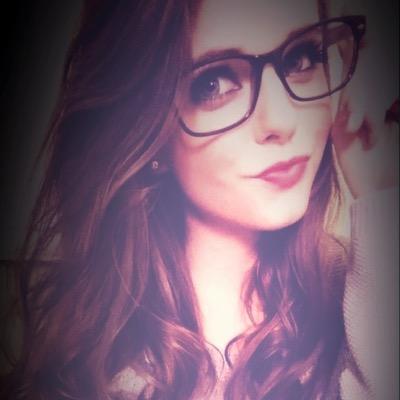 new album #Legacy is on iTunes: http://t.co/5DxzXGWQwN Tiffanatics who love a girl who makes people Sm:)e.
*instagram* @tiffanyalvordfanpage