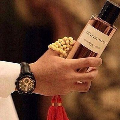 المحبه عذاب الا اشد العذاب & لو تروح السنين يظل مفعولها
