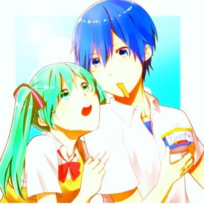 Konnichiwa' minna! || My name is Kaito Shion. I love ice cream, my friends and ice cream. My friends are Haagen Dazs, Chapmans, Ben and Jerry.
