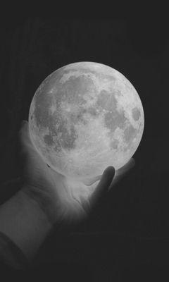 j_from_the_moon's profile picture. 