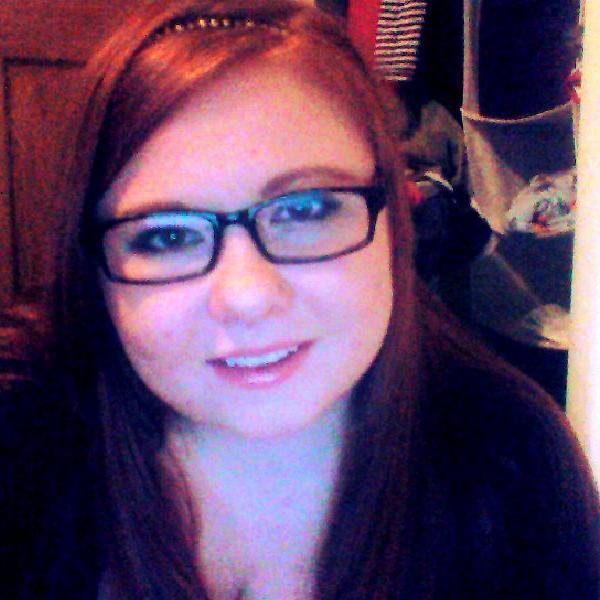 University student, Doula , Red head, Daughter, sister and Auntie and niece.
