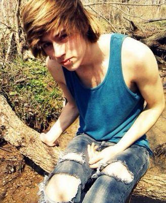 killmepls18's profile picture. jace: t by leo jasmine: t by jade