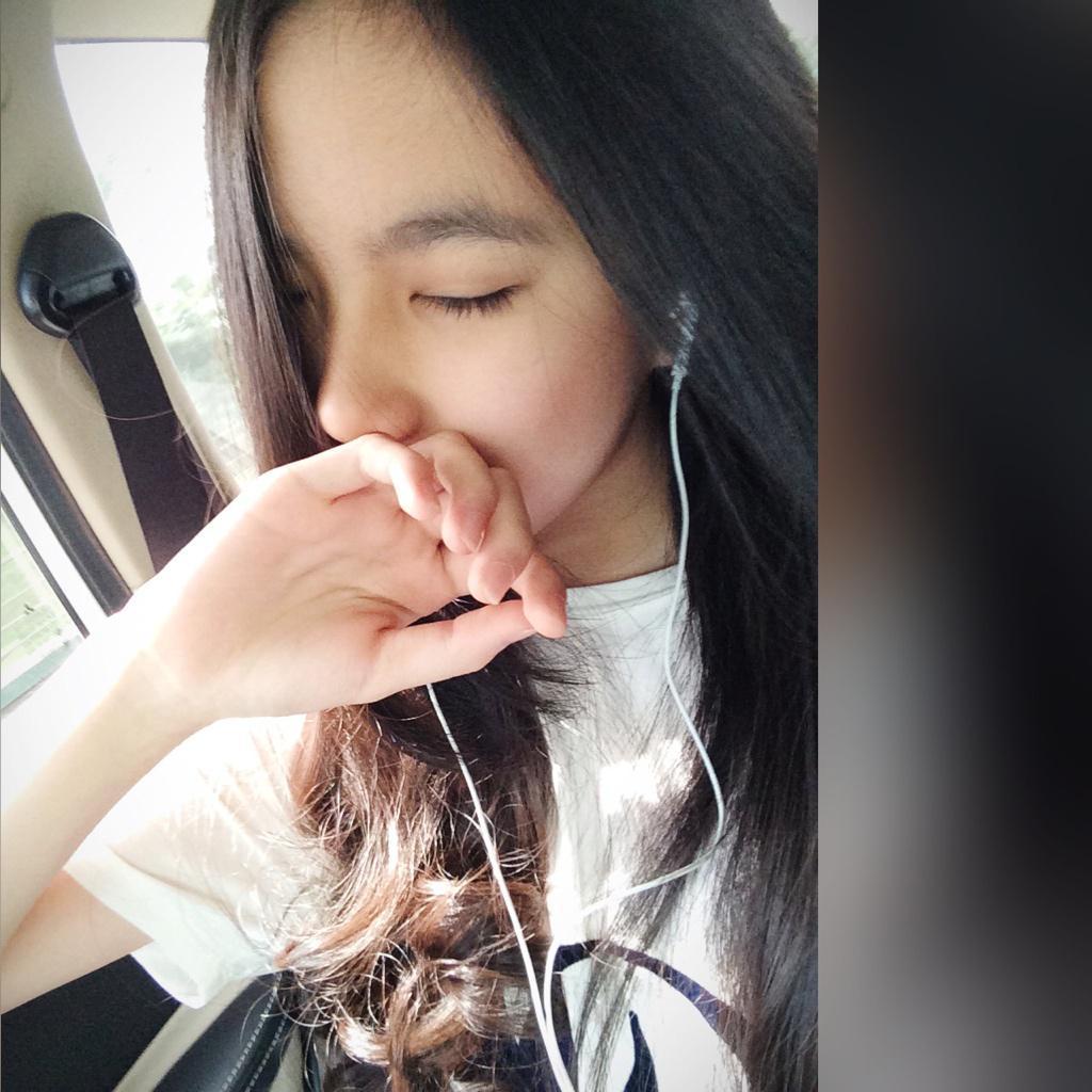 Always support @AgathaChelsea18 | CA from Semarang :)