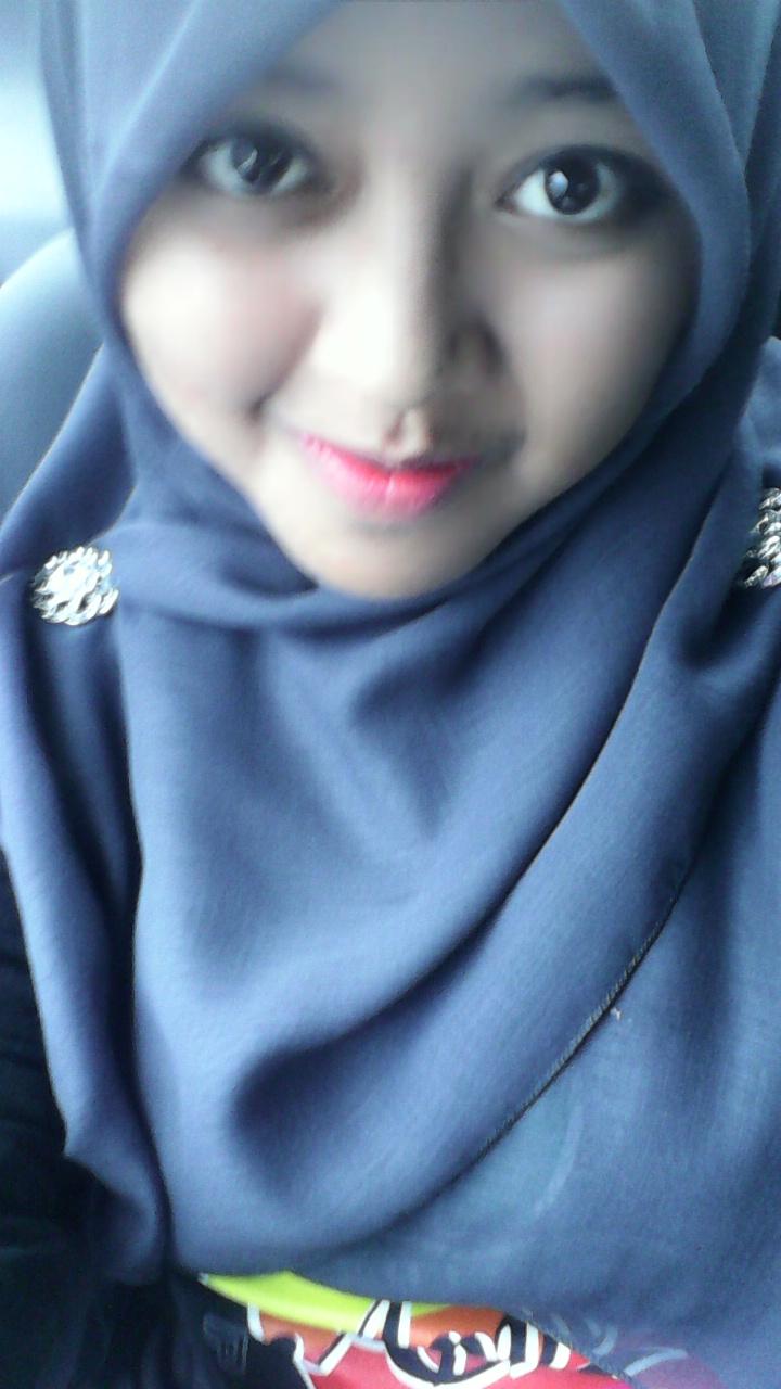 acc 2 ... acc 1_reenamrs .. follow me ..mention follow back