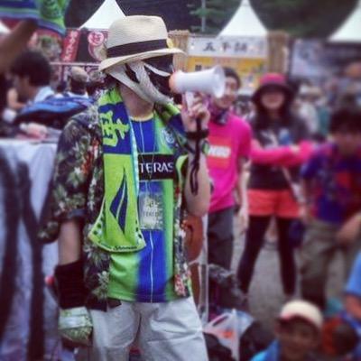 Tyler666's profile picture. 湘南ｽﾄﾛﾝｸﾞﾏｼﾝの中の人です。湘南乃機械(ﾊﾘｹ-ﾝｽﾞﾊﾞﾑ)です。ﾌｧｯﾂｮｿ社畜&ﾌｧｯｿﾝ育ﾒｿ(仮)兼Pです。ﾃｸﾉとかﾌﾟﾛﾚｽとかｱｲﾏｽとかｱｲﾏｽとかｶﾞﾙﾊﾟﾝとか忍殺とかﾋﾞ-ﾙとか猫とか犬とが好きです。魂は馬入に置いてきました。だってｵﾗは機械だから…(ｷﾞ-ｶﾞｶﾞｶﾞ)
