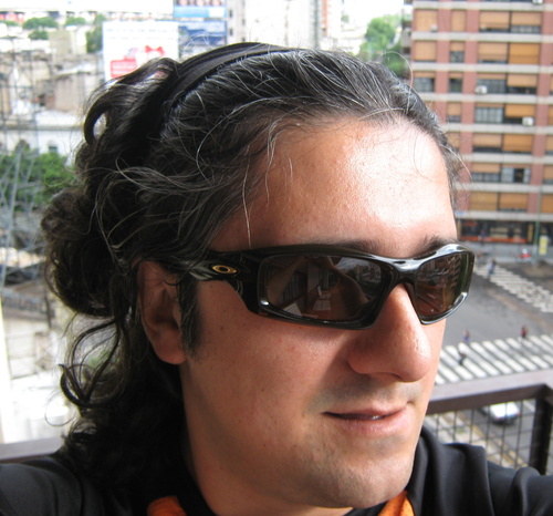 decimequiensoy's profile picture. 