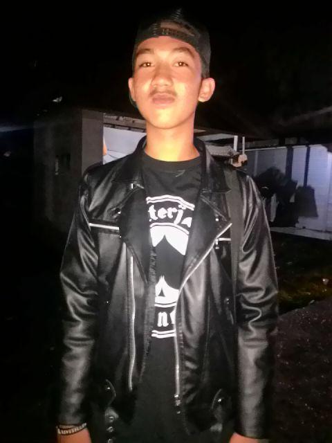 Ikadekadiindraw's profile picture. We are gianyar crust punk and proud be punk • We stay at Mahandradata street punk •