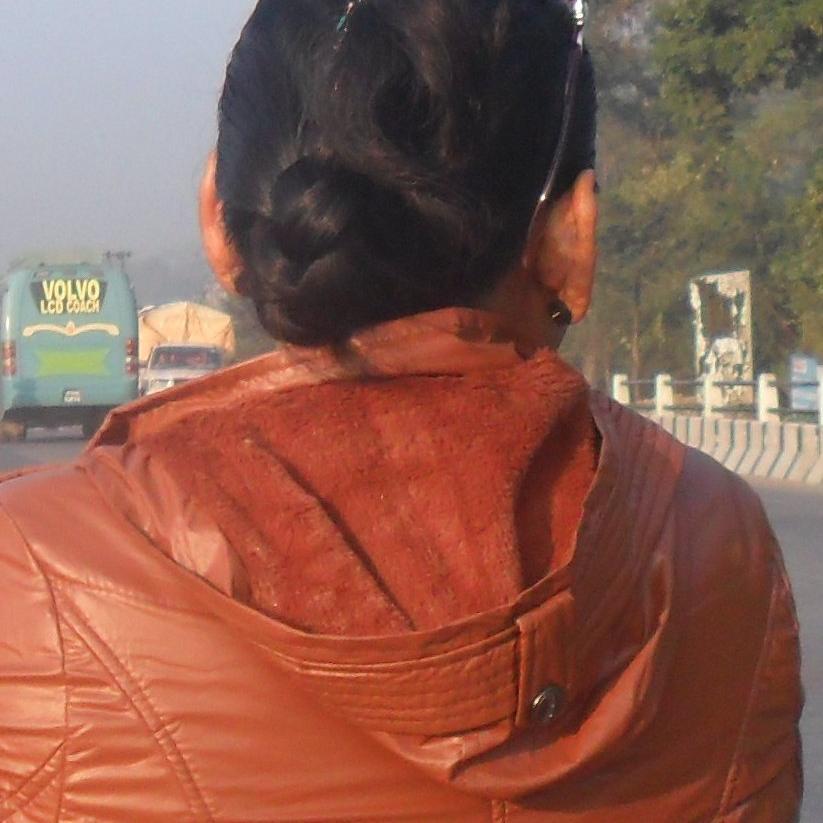 अरुलाई दिंदादिंदै रित्तिएको मान्छे, म ।
